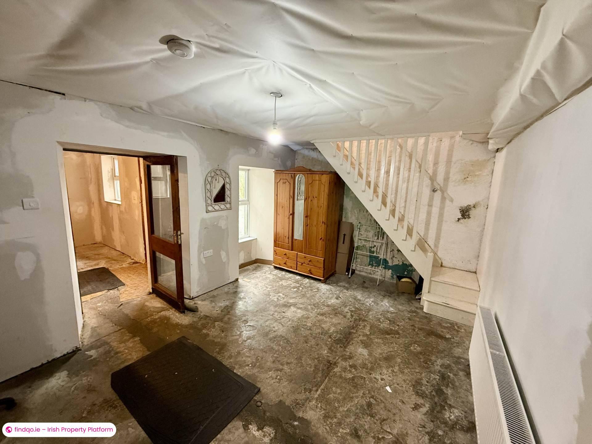 End of terrace house for Sale in Dunmore, Galway