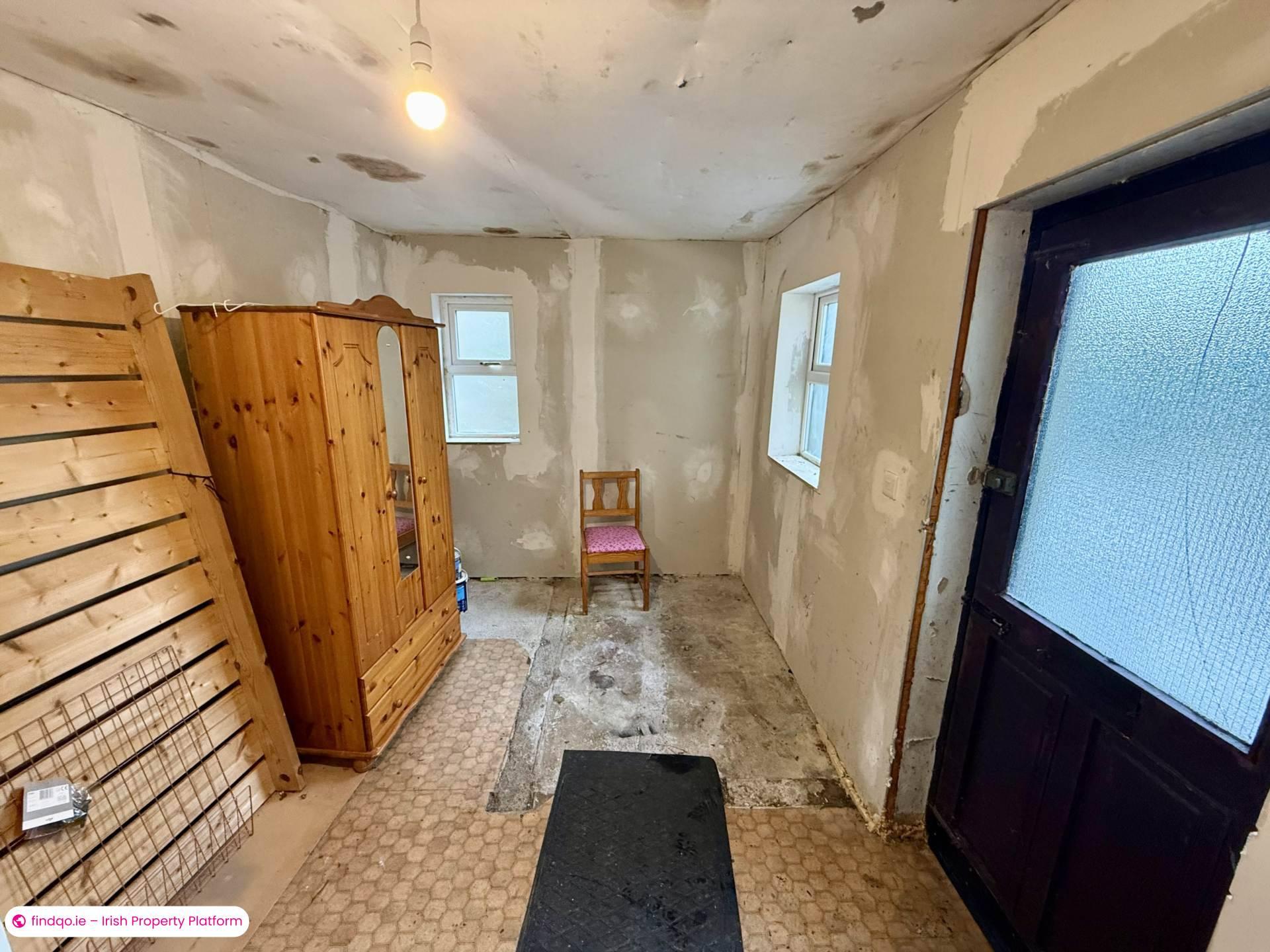 End of terrace house for Sale in Dunmore, Galway