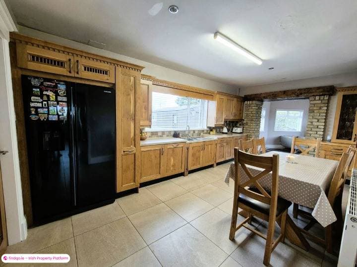 Bungalow for Sale in Rhode, Offaly