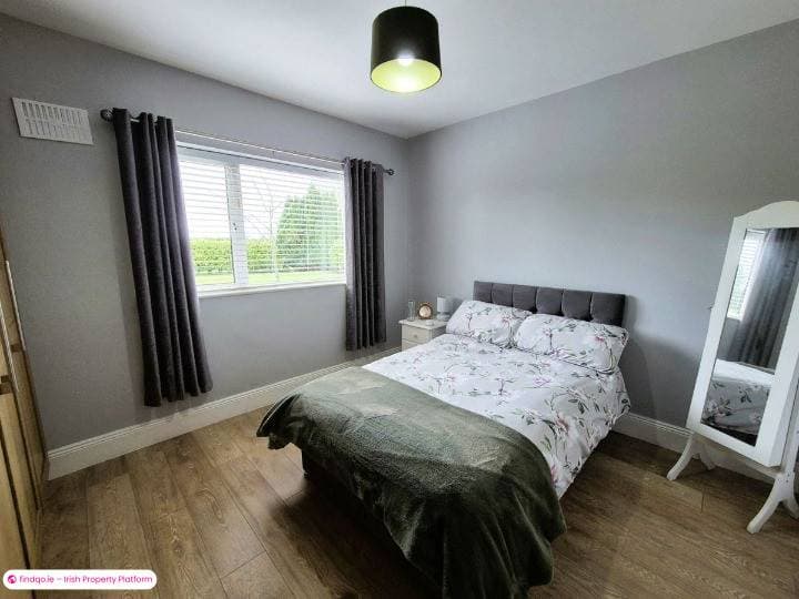 Bungalow for Sale in Rhode, Offaly