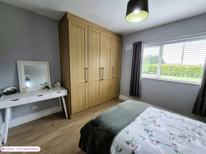 Bungalow for Sale in Rhode, Offaly