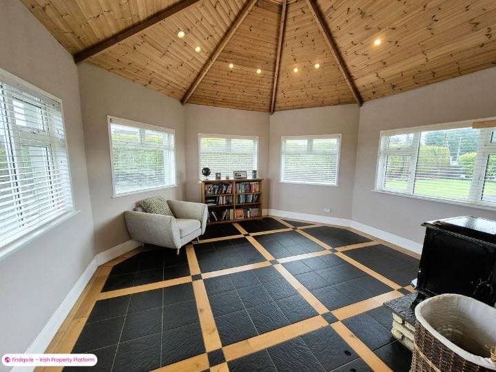 Bungalow for Sale in Rhode, Offaly