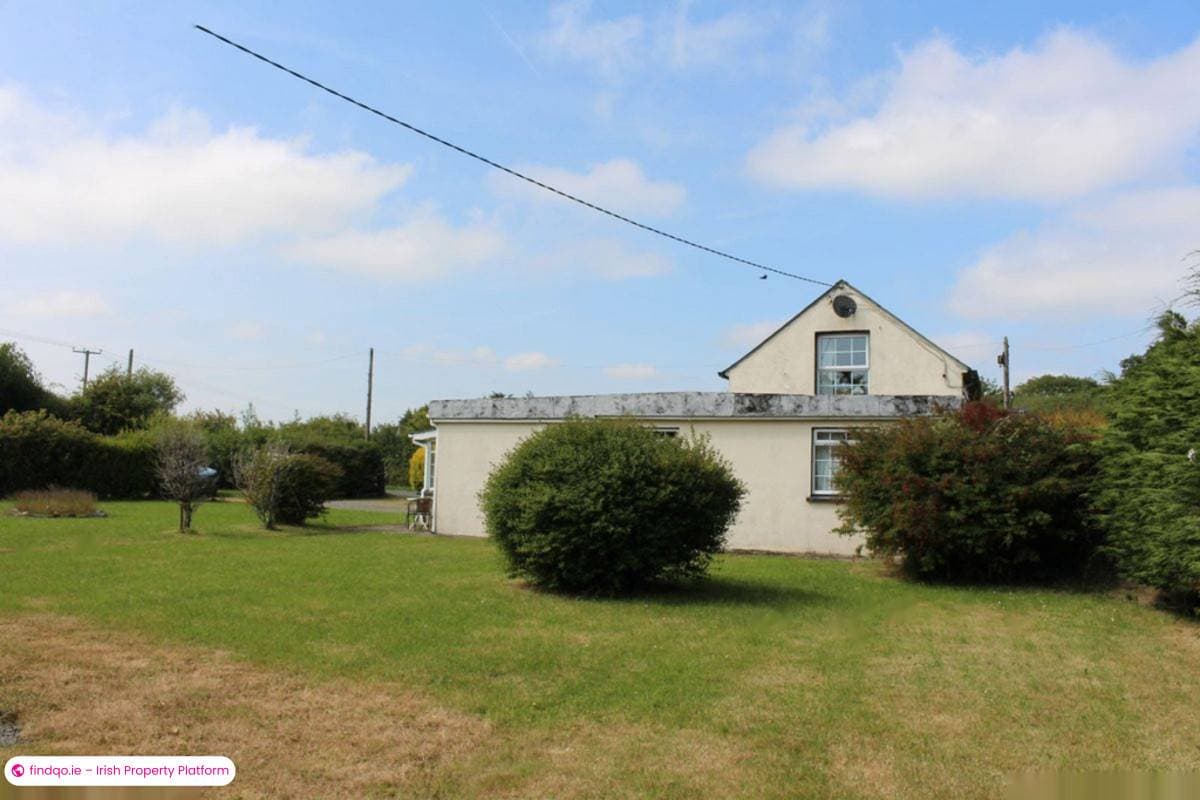 Detached house for Sale in Ballygarrett, Wexford