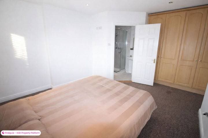 Semi-detached house for Sale in Riverchapel, Wexford