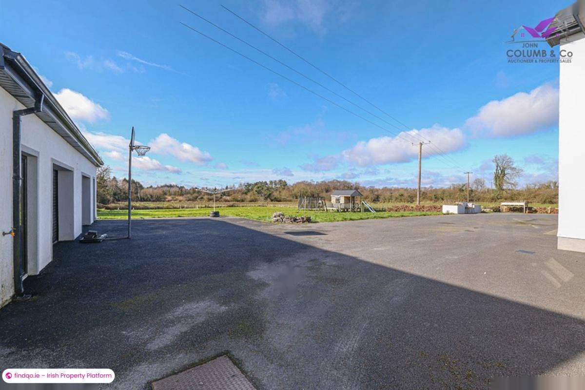 Detached house for Sale in Lisryan, Longford