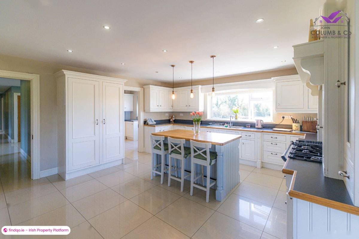 Detached house for Sale in Lisryan, Longford