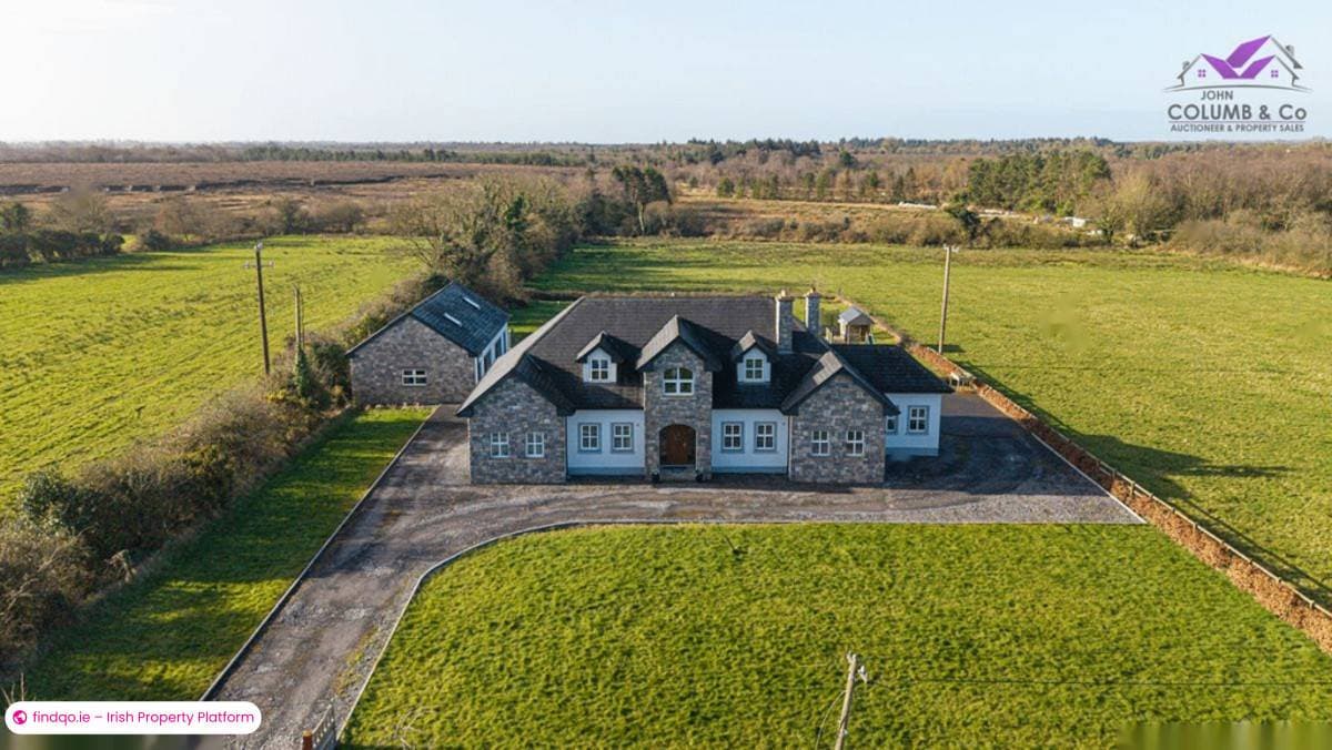 Detached house for Sale in Lisryan, Longford