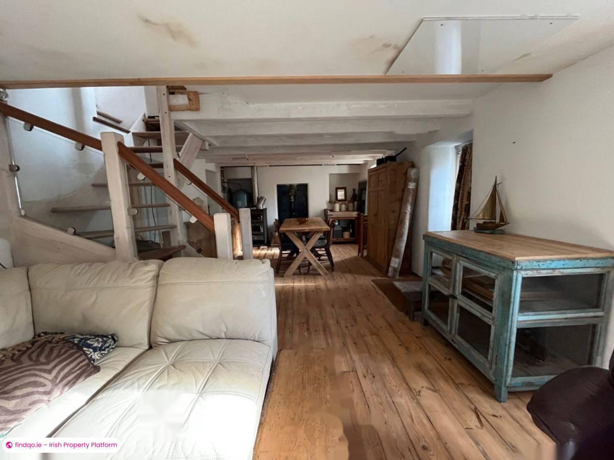 Detached house for Sale in Goleen, Cork