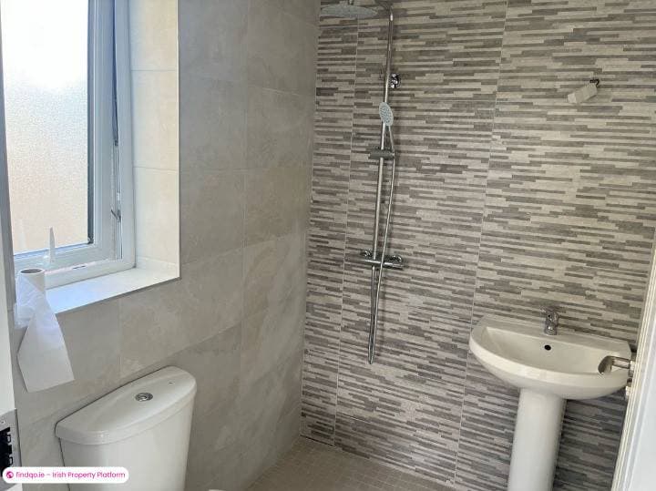 Detached house for Sale in Charlestown, Mayo