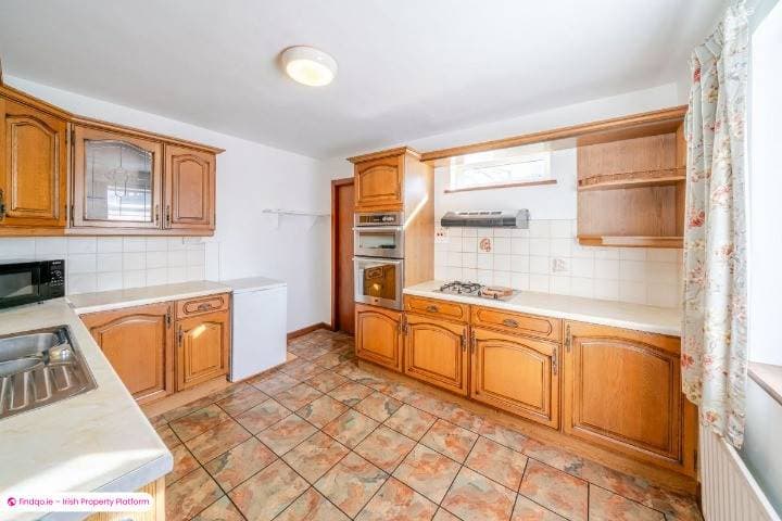 Detached house for Sale in Castlebar, Mayo