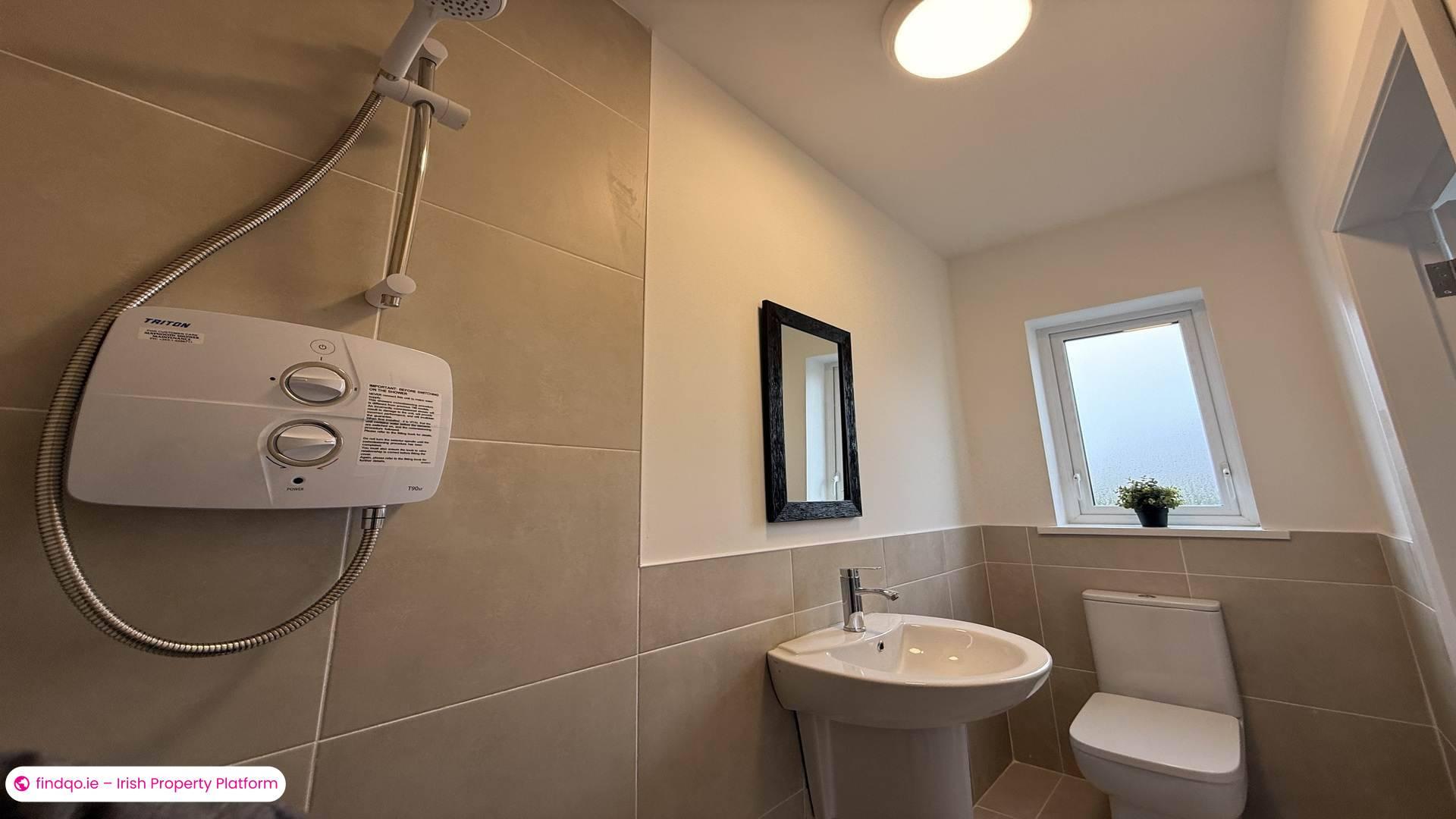 Detached house for Sale in Derrybeg, Donegal