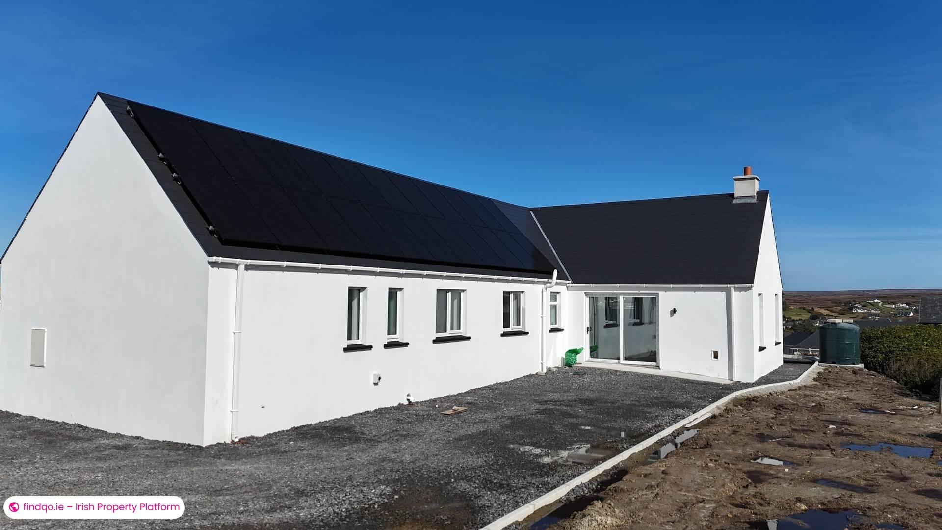 Detached house for Sale in Derrybeg, Donegal
