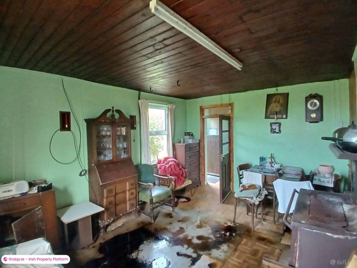 Detached house for Sale in Ballinskelligs, Kerry