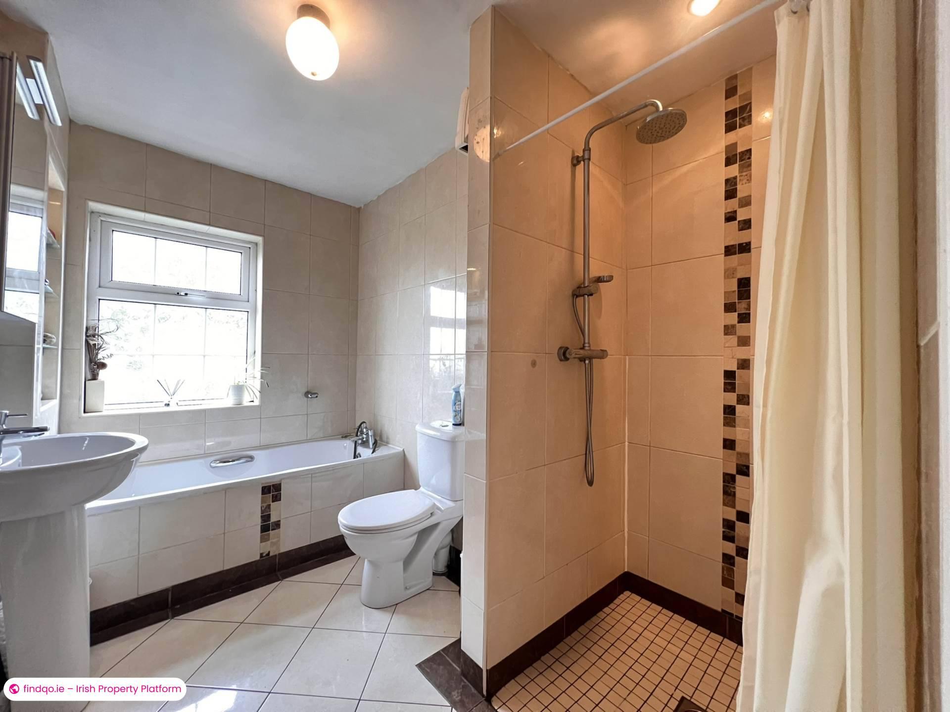 Bungalow for Sale in Cahir, Tipperary