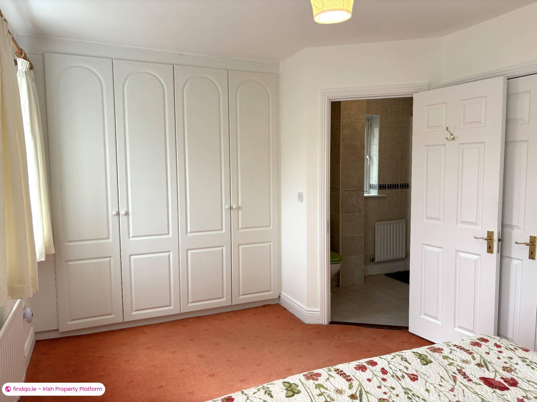 Semi-detached house for Sale in Dublin 15