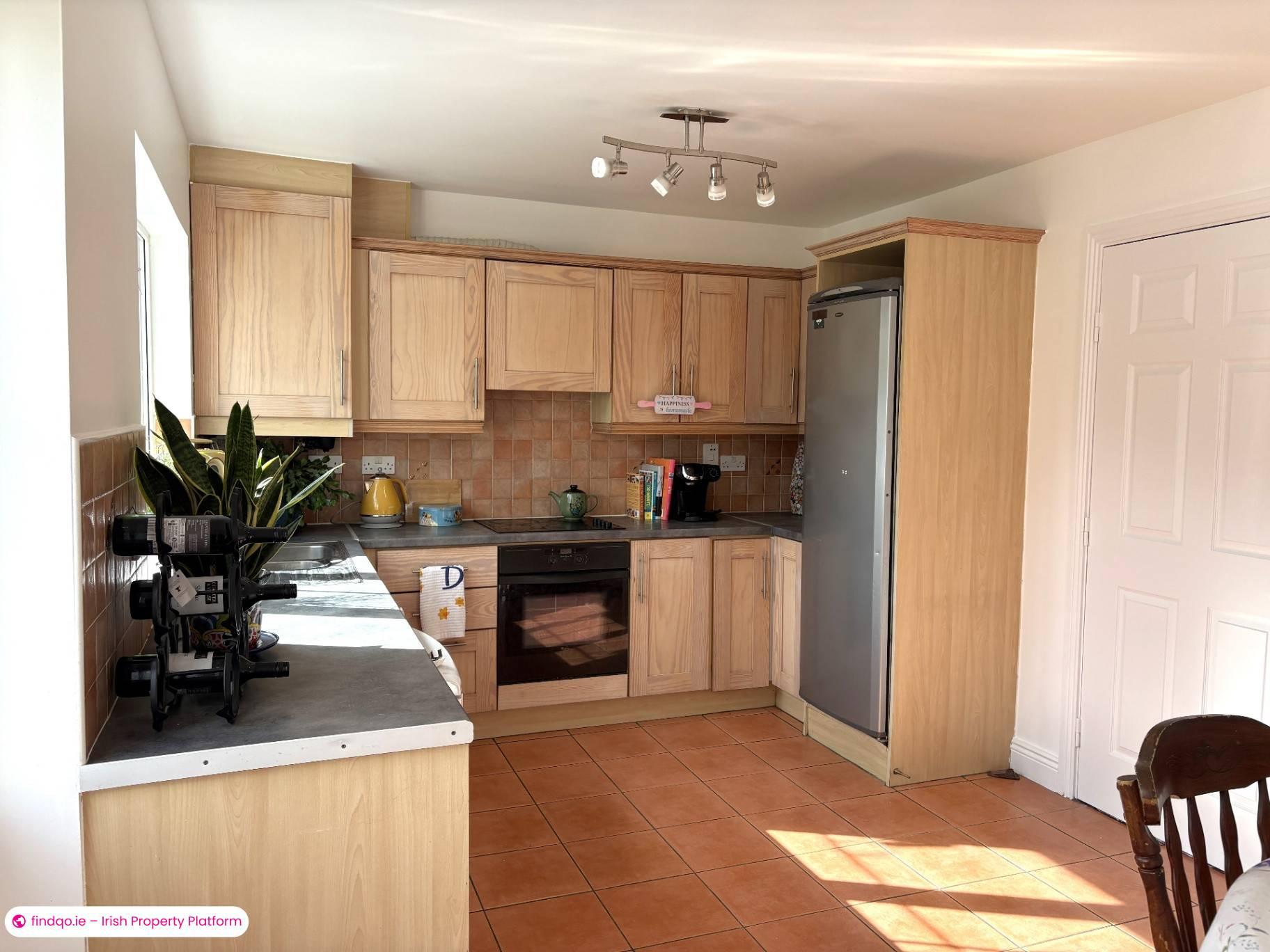 Semi-detached house for Sale in Dublin 15