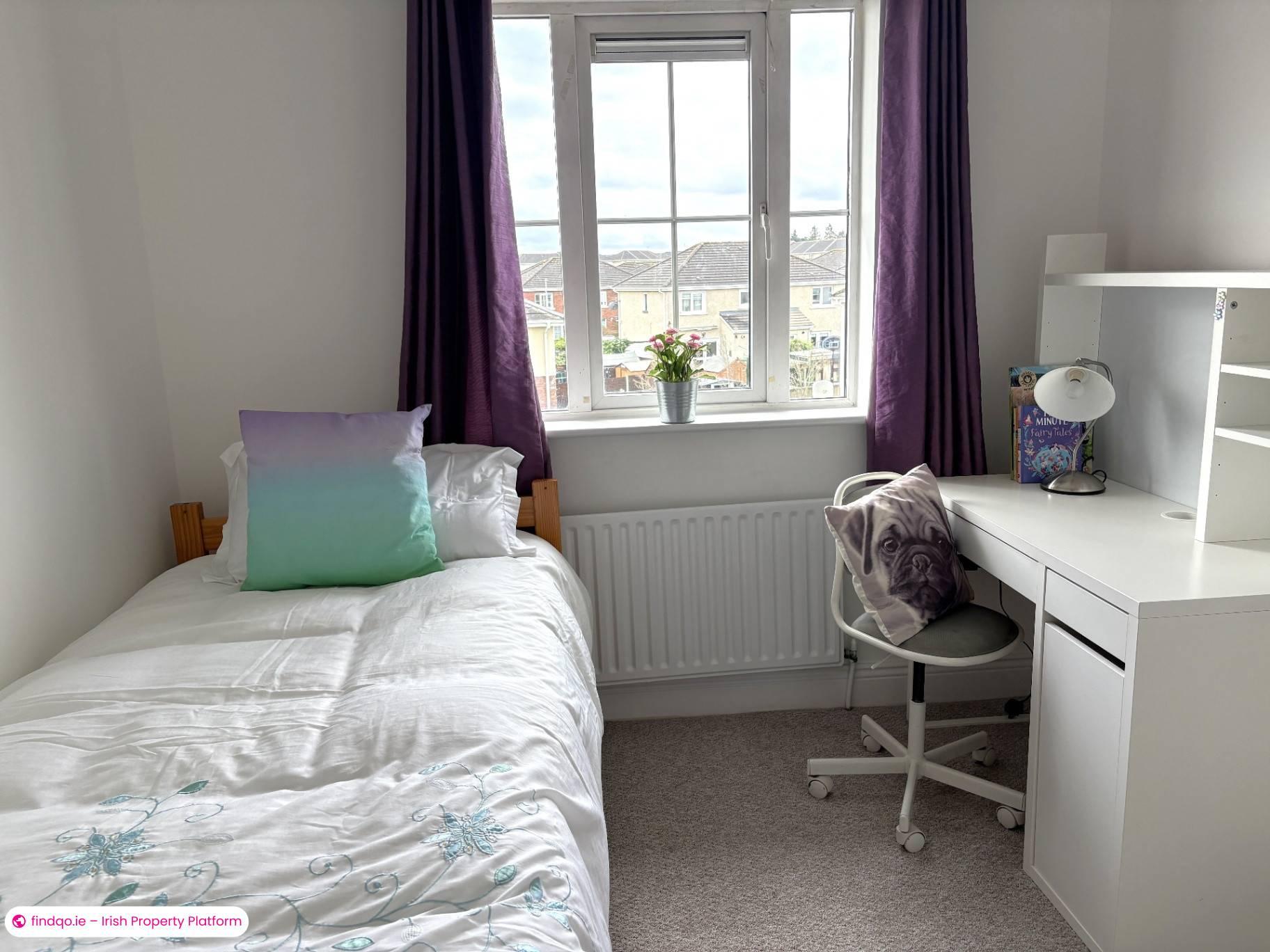 Semi-detached house for Sale in Dublin 15