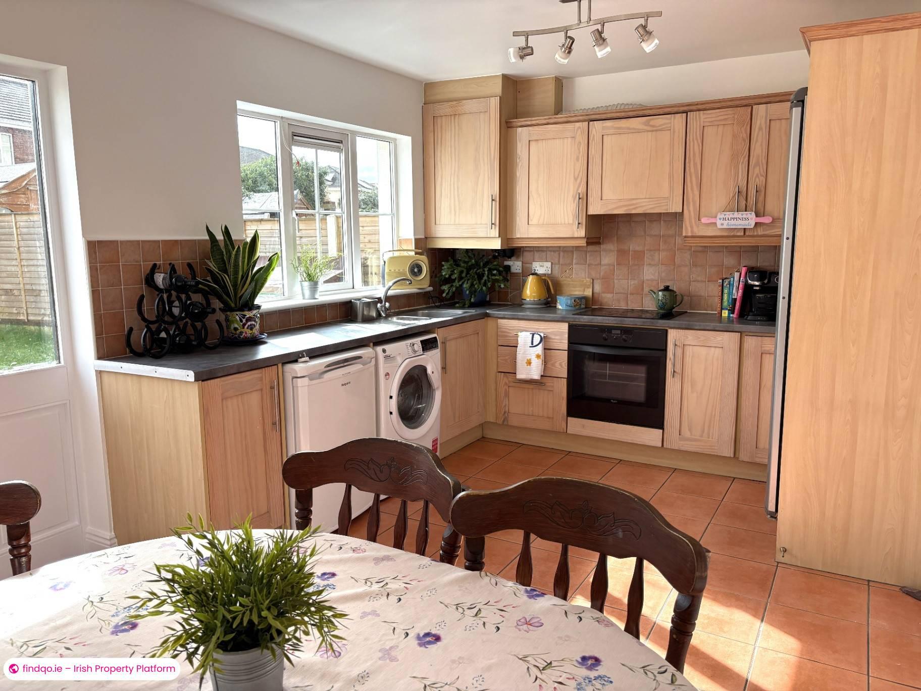 Semi-detached house for Sale in Dublin 15