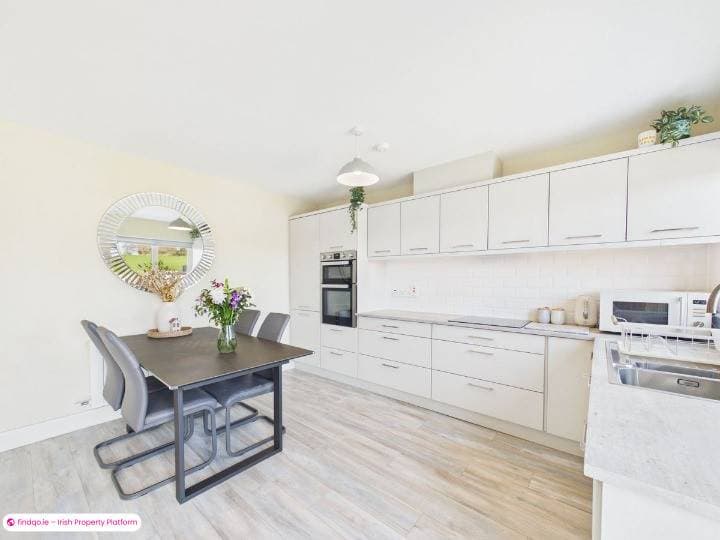 Semi-detached house for Sale in Slieverue, Kilkenny