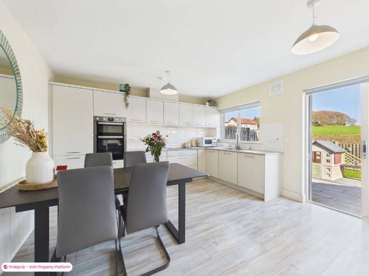 Semi-detached house for Sale in Slieverue, Kilkenny