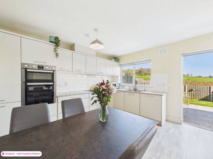 Semi-detached house for Sale in Slieverue, Kilkenny