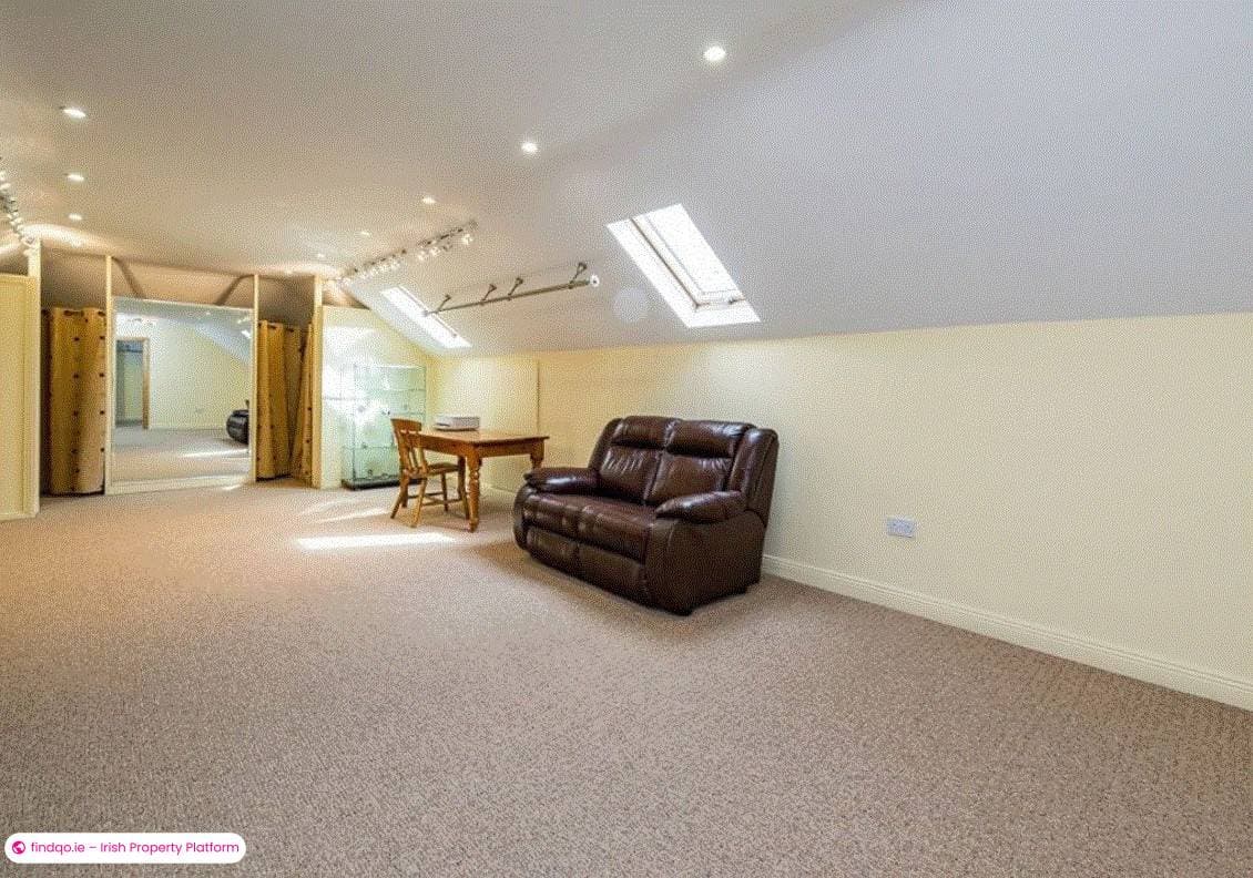 Detached house for Sale in Enfield, Meath