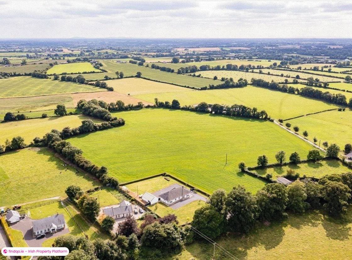 Detached house for Sale in Enfield, Meath