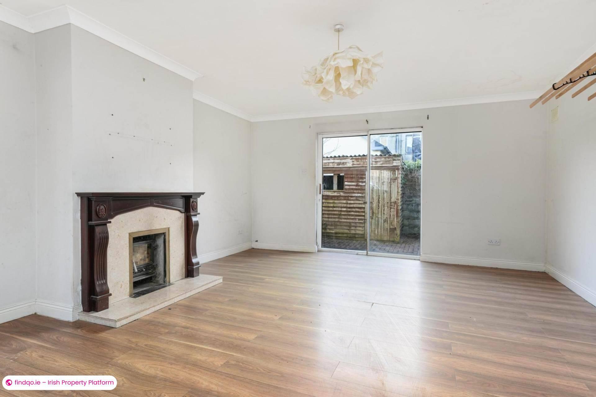 End of terrace house for Sale in Summerhill, Meath