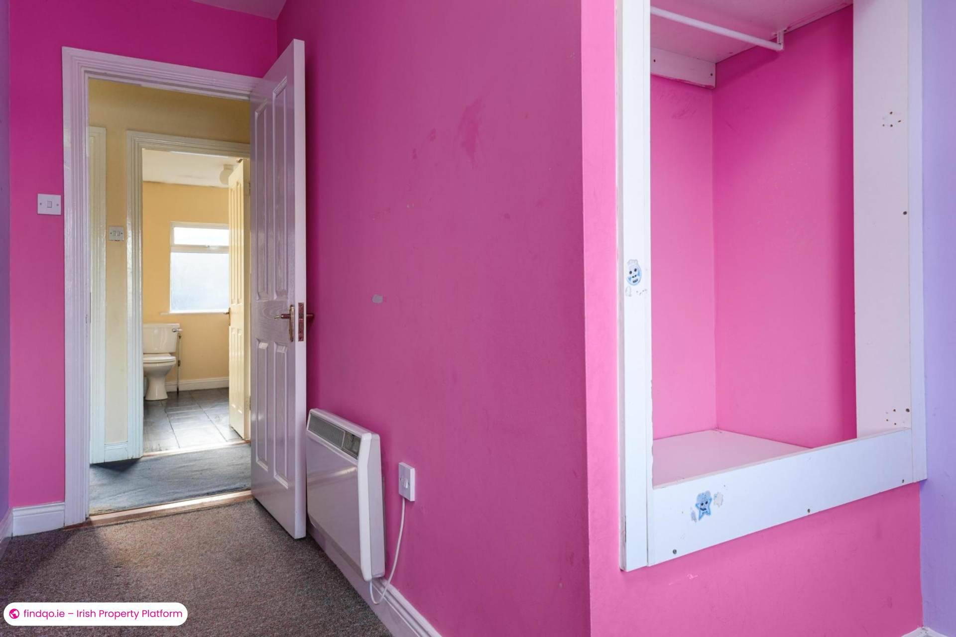 End of terrace house for Sale in Summerhill, Meath