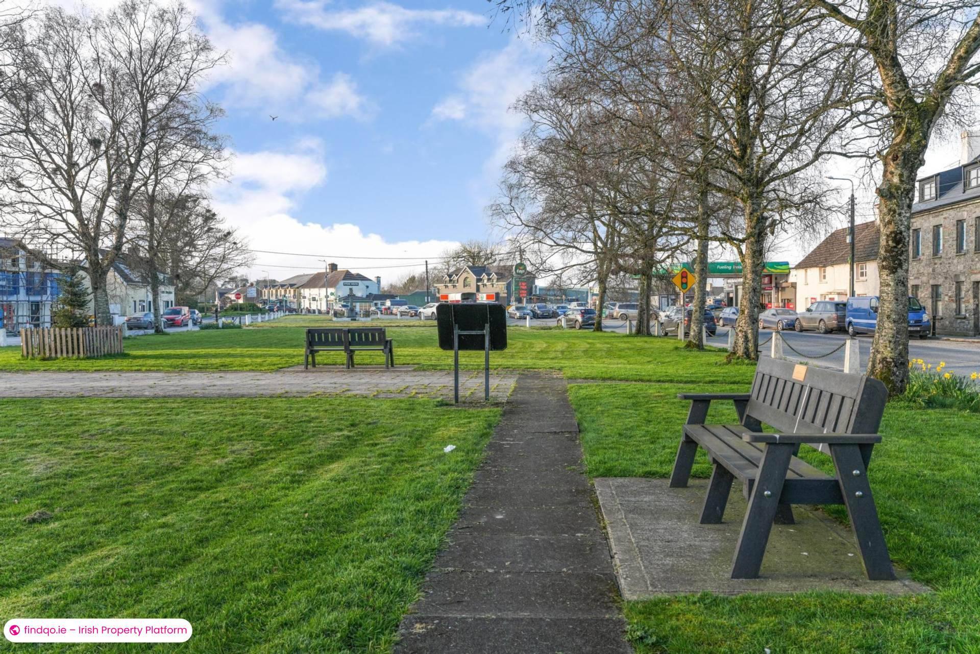 End of terrace house for Sale in Summerhill, Meath