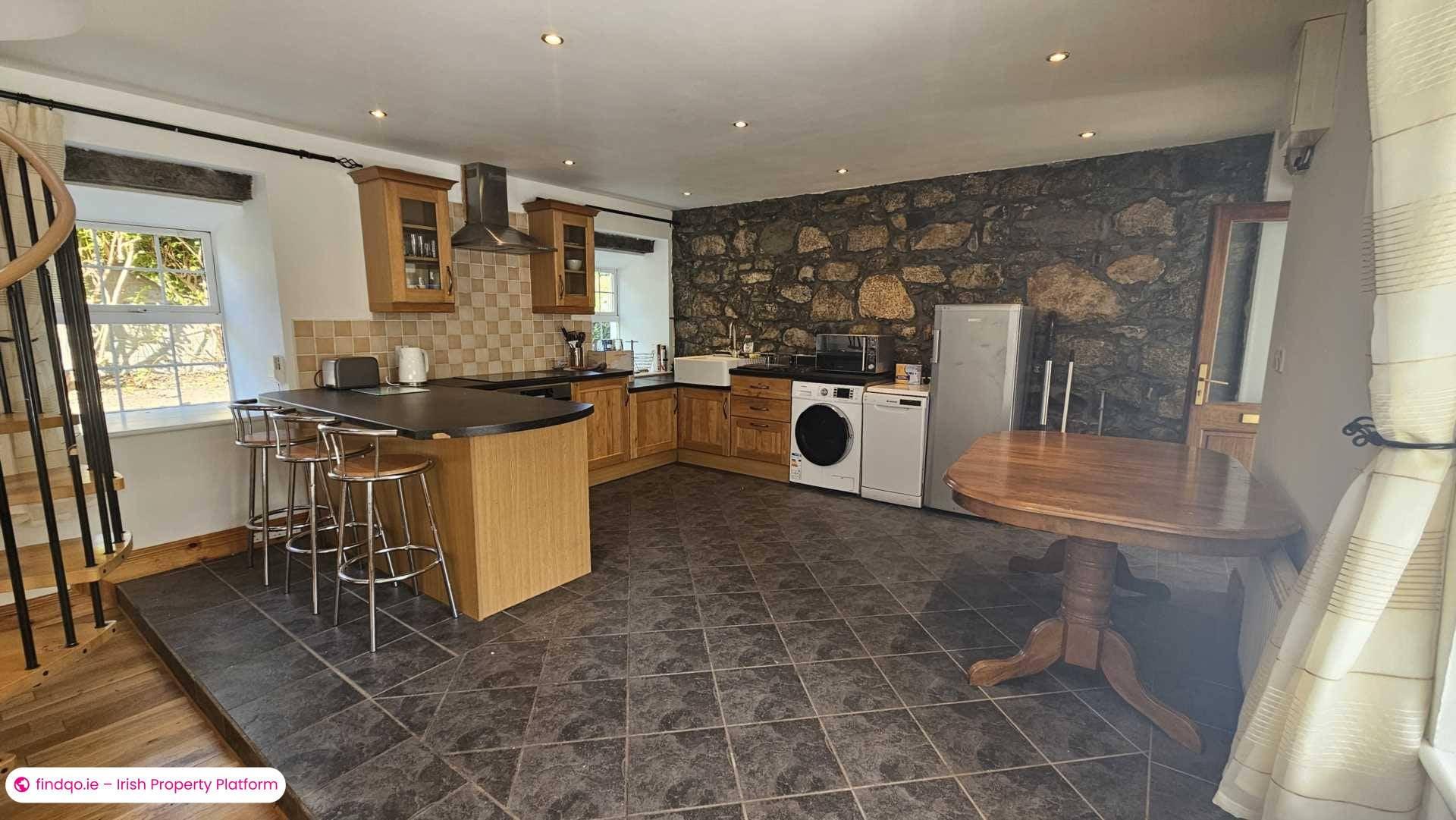 2 Bedroom Detached house for Rent in Moycullen, Galway