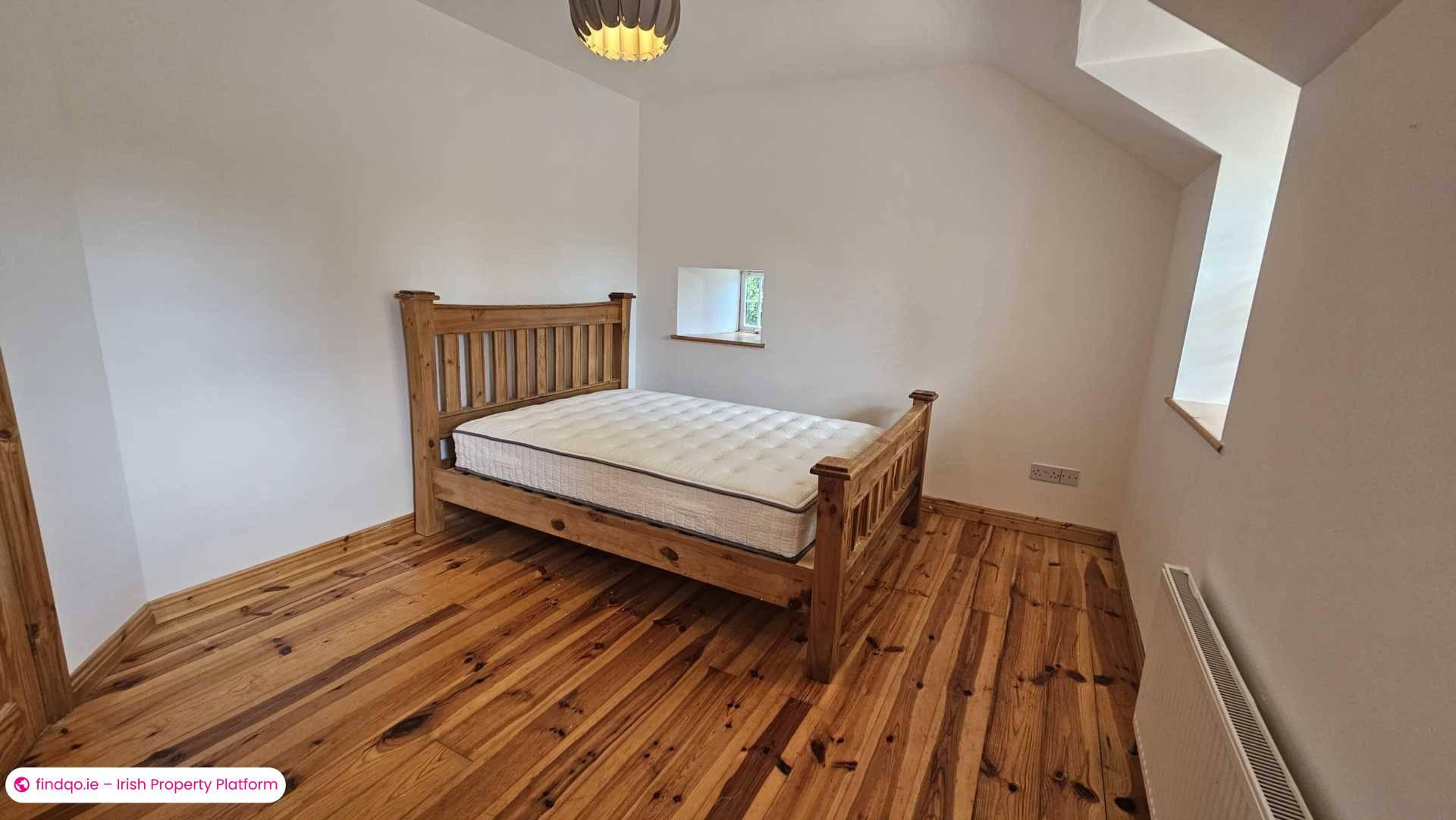 2 Bedroom Detached house for Rent in Moycullen, Galway