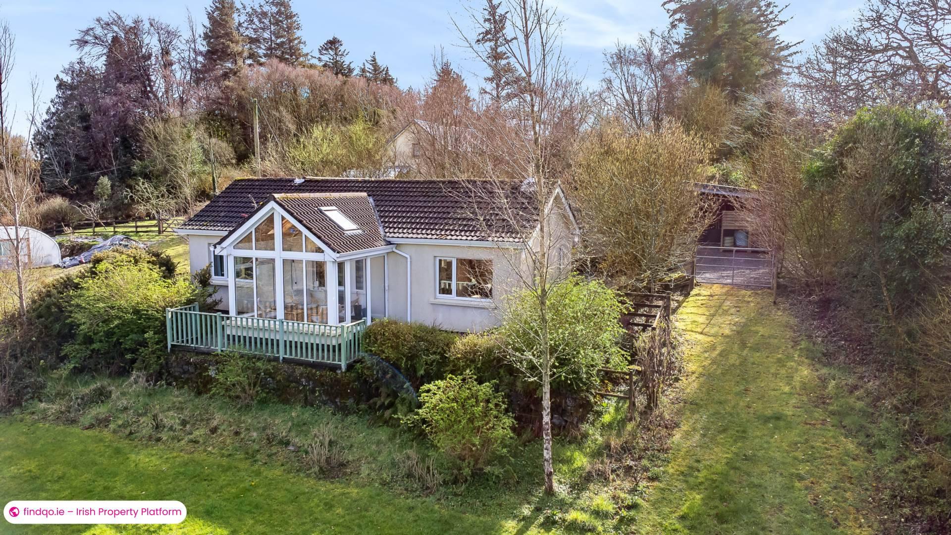 Detached house for Sale in Oughterard, Galway, H91 N6KN