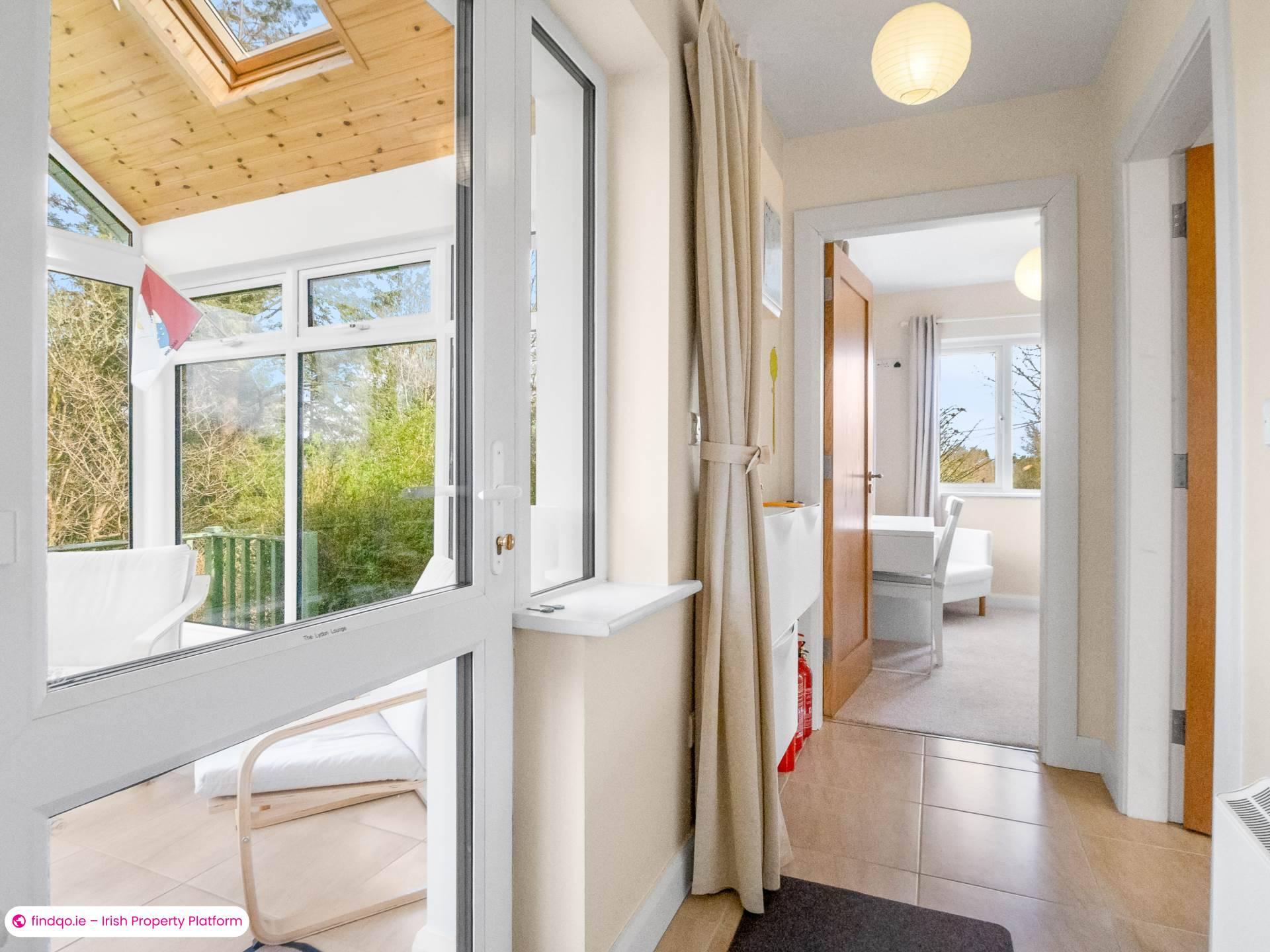 Detached house for Sale in Oughterard, Galway, H91 N6KN