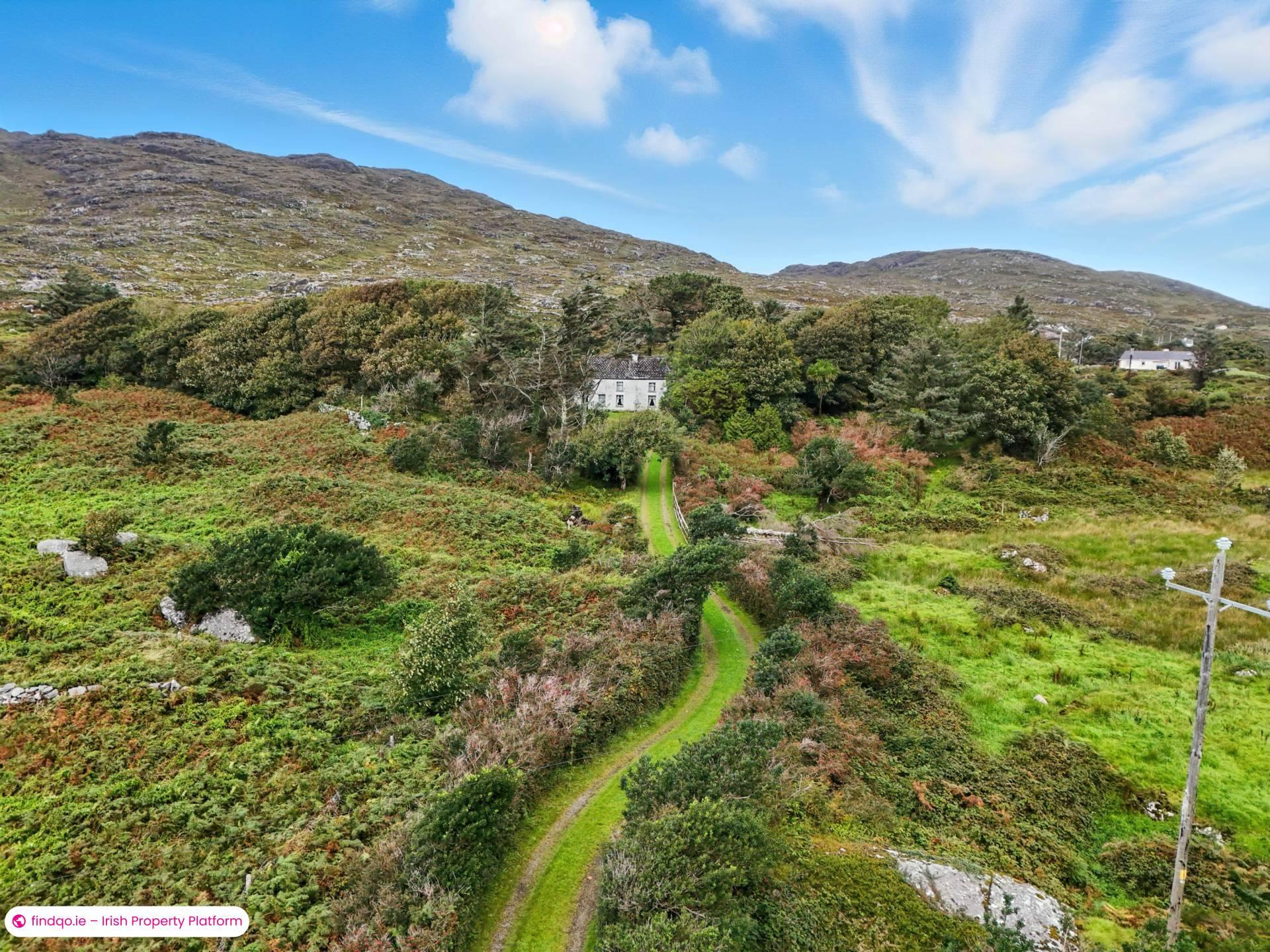 Detached house for Sale in Roundstone, Galway