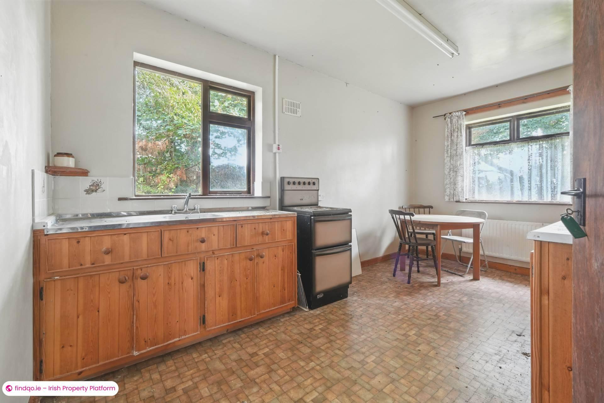 Detached house for Sale in Roundstone, Galway