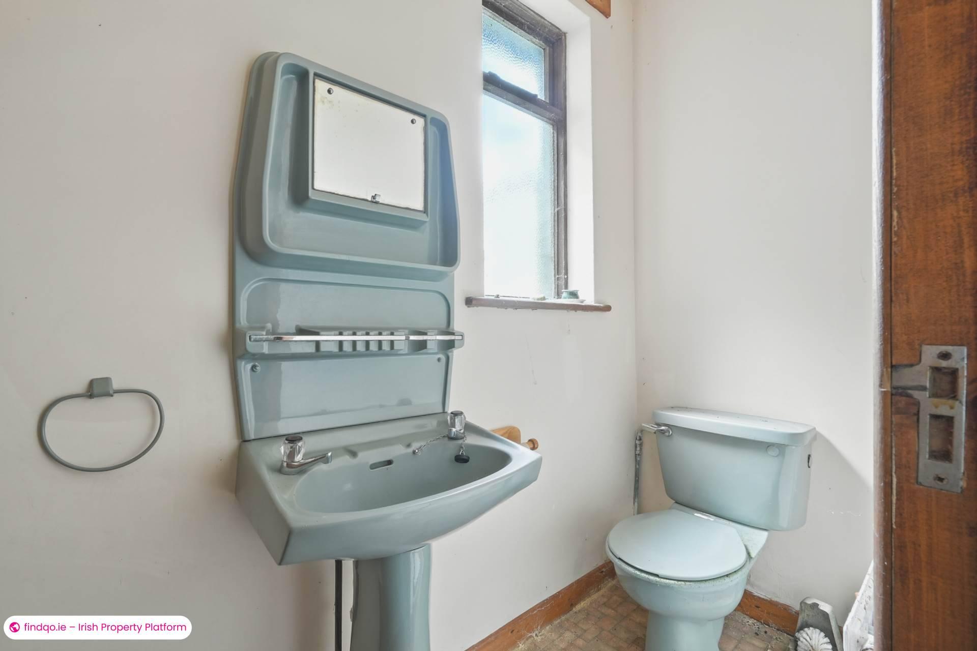 Detached house for Sale in Roundstone, Galway