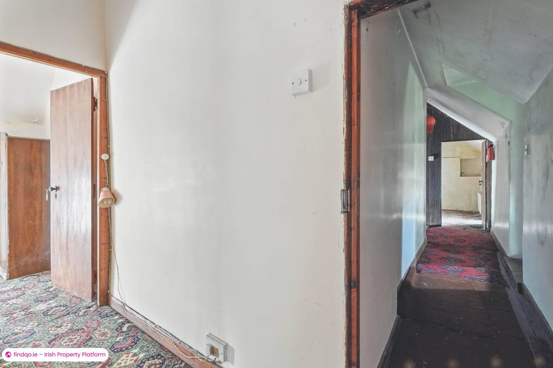 Detached house for Sale in Roundstone, Galway