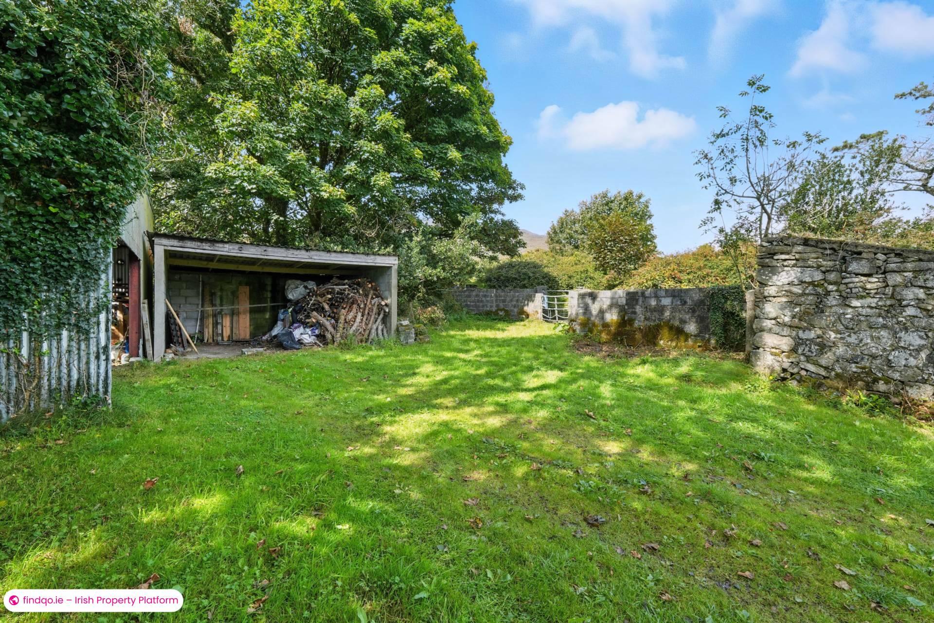 Detached house for Sale in Roundstone, Galway