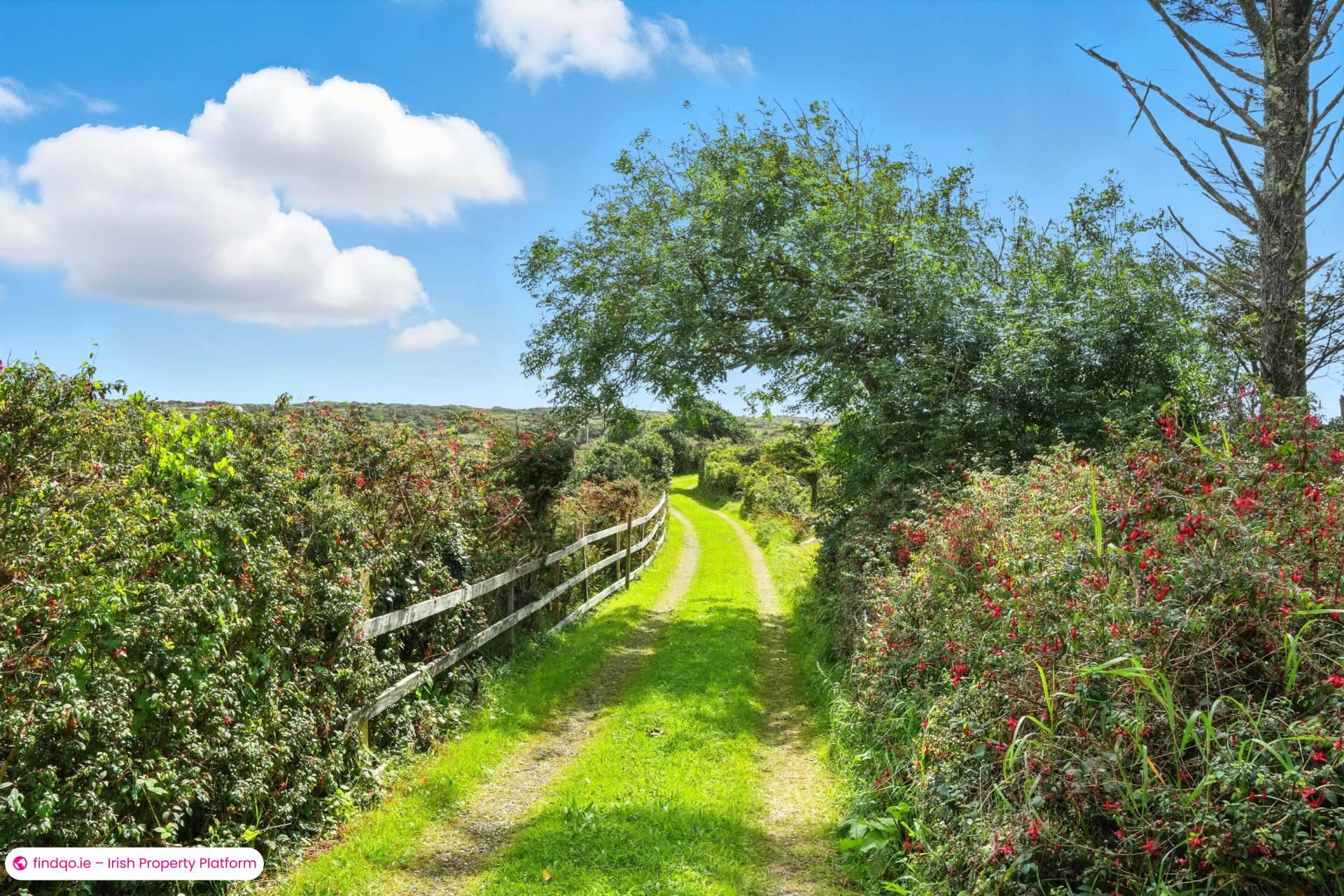 Detached house for Sale in Roundstone, Galway