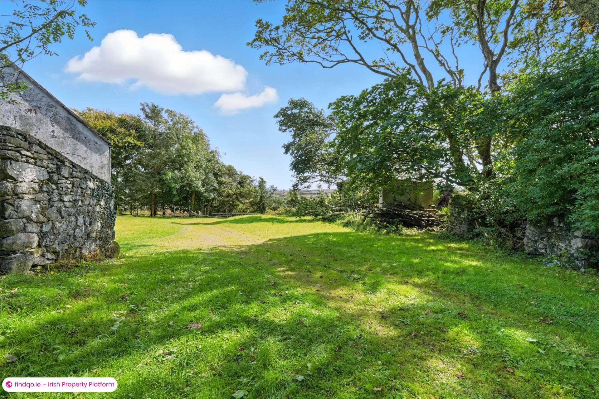 Detached house for Sale in Roundstone, Galway