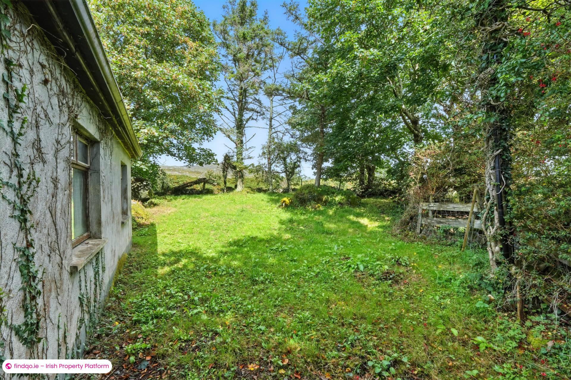 Detached house for Sale in Roundstone, Galway