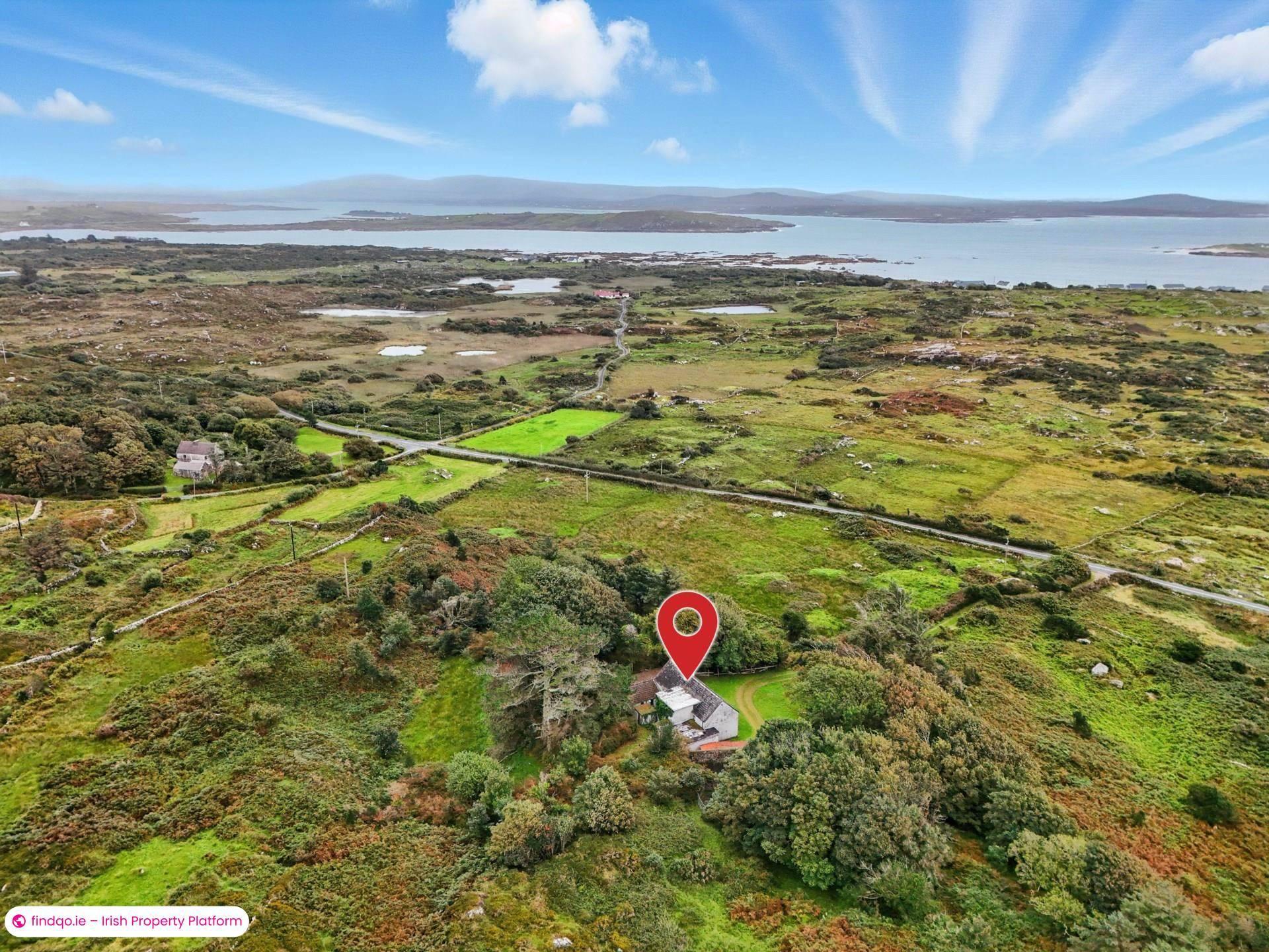Detached house for Sale in Roundstone, Galway