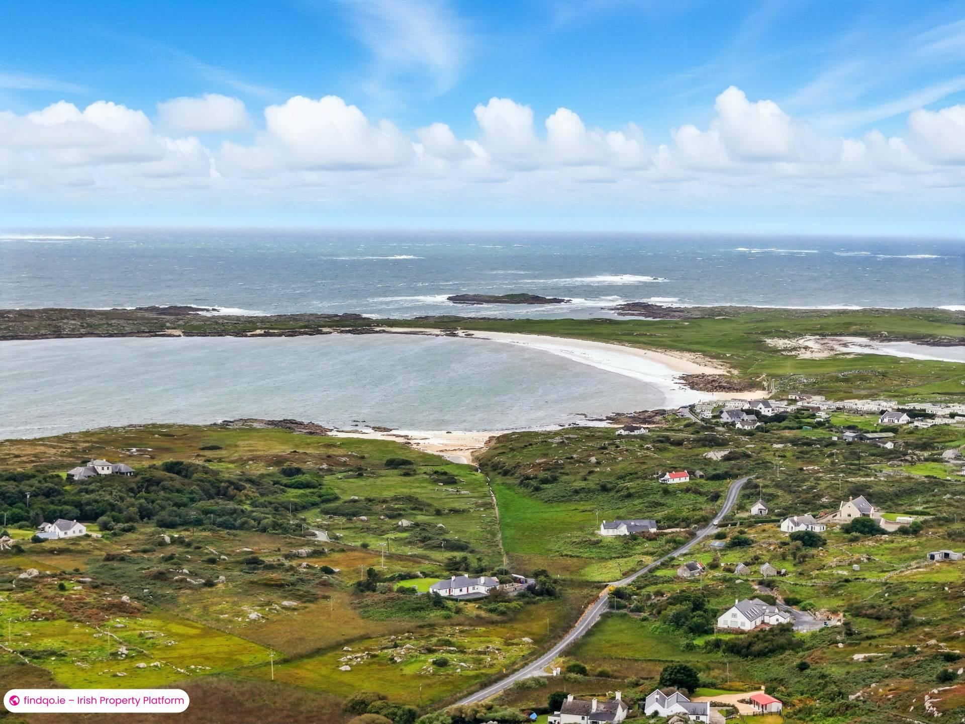 Detached house for Sale in Roundstone, Galway