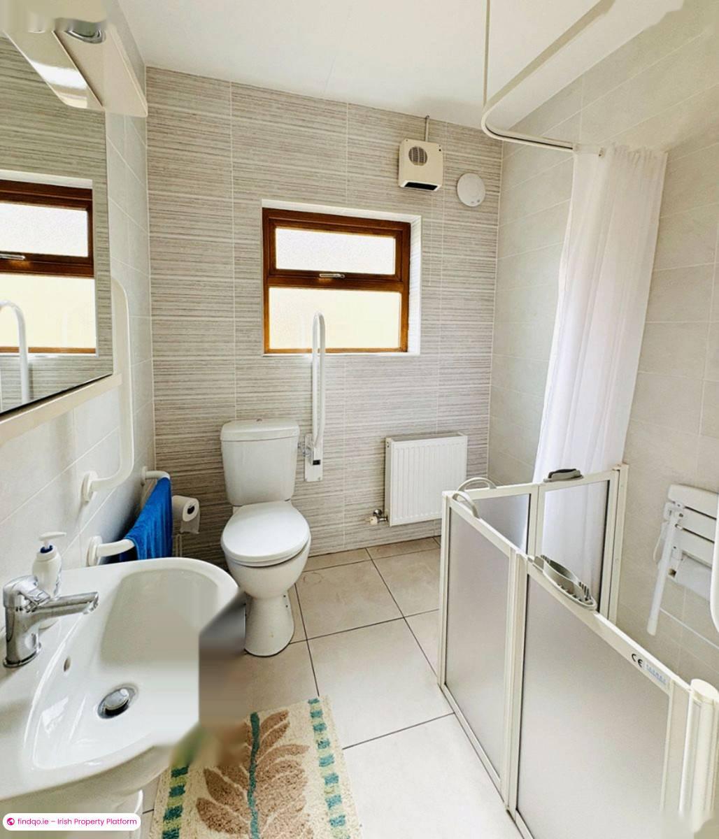 Semi-detached house for Sale in Tralee, Kerry