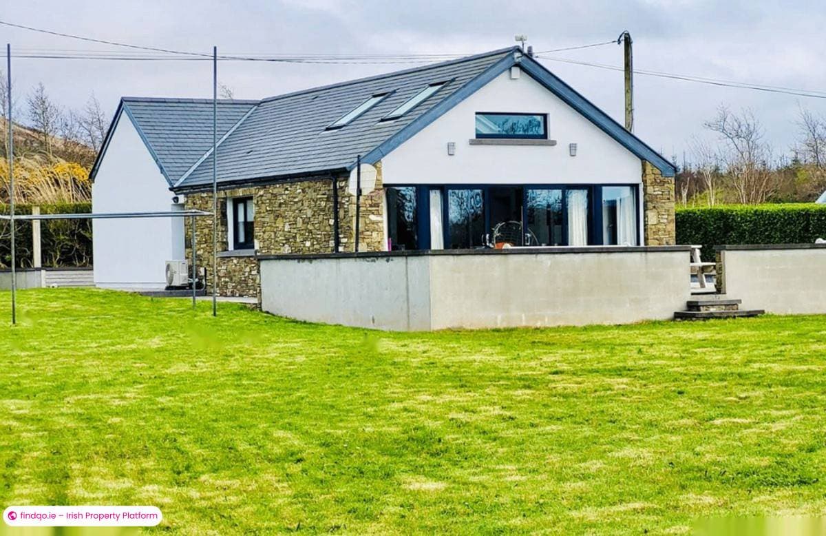 Bungalow for Sale in Abbeydorney, Kerry
