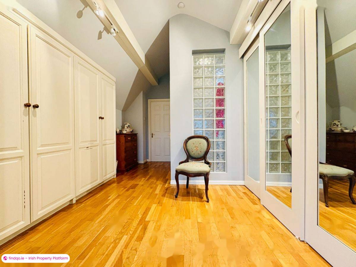 Detached house for Sale in Fenit, Kerry