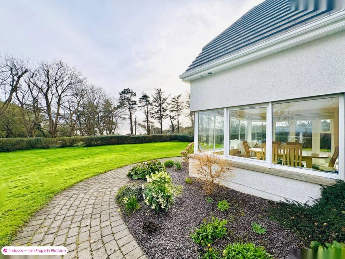 Detached house for Sale in Fenit, Kerry
