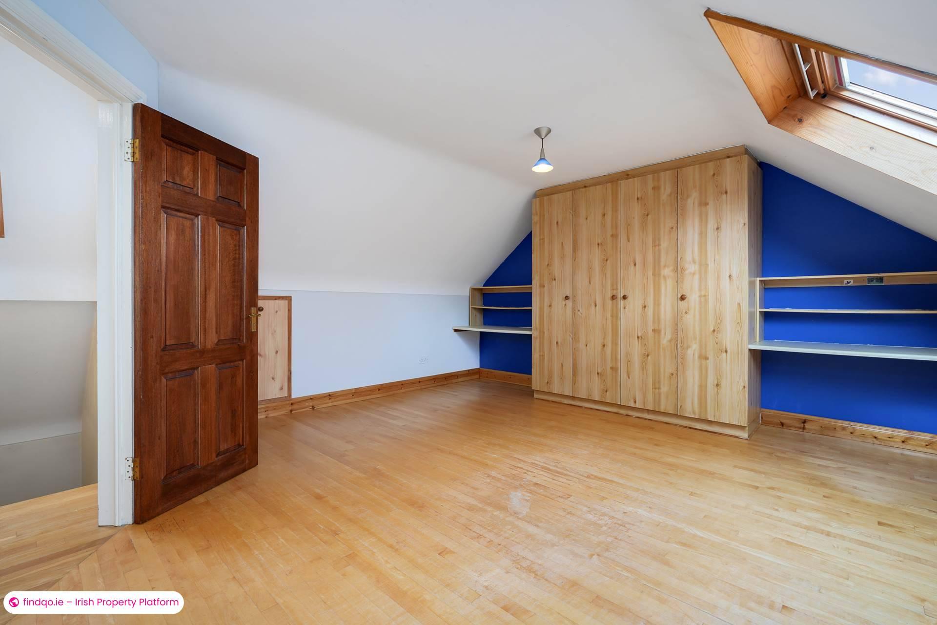 Detached house for Sale in Dublin 14