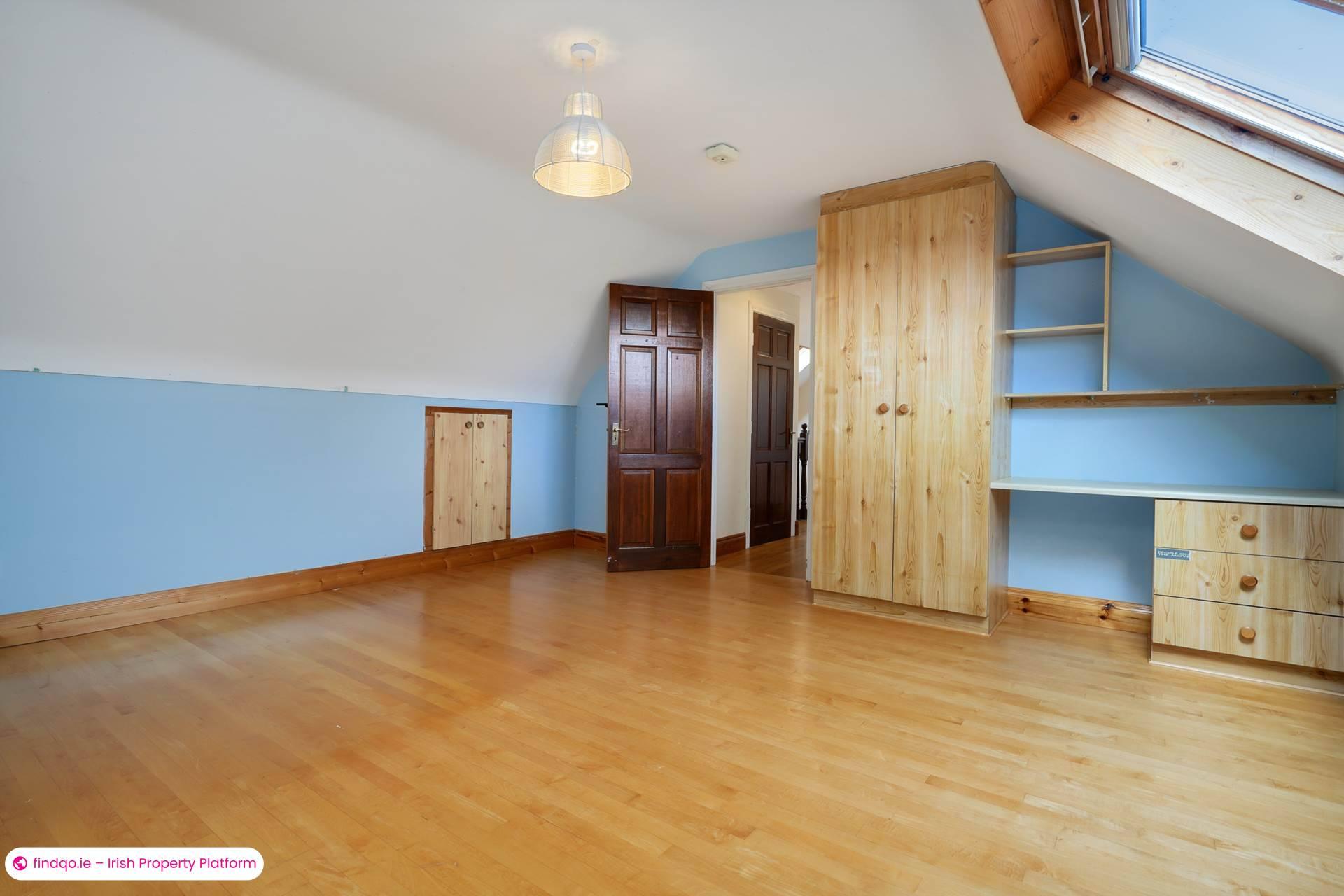 Detached house for Sale in Dublin 14